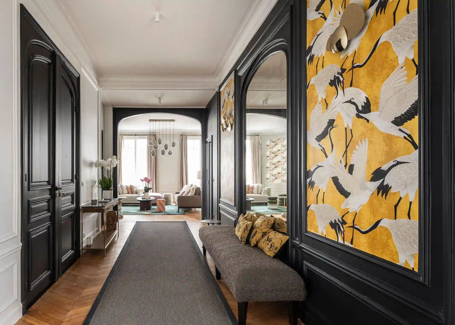 L'art du pied-à-terre — Pourquoi le monde choisit Paris pour quelques semaines